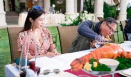 按摩女郎电影在线观看,激情与救赎的交错之旅